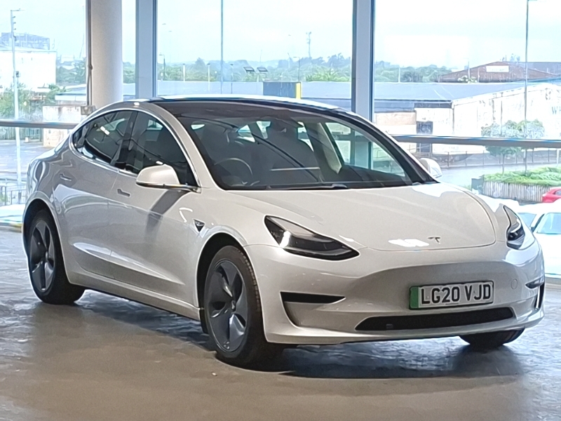 Tesla Model 3 Standard Plus White