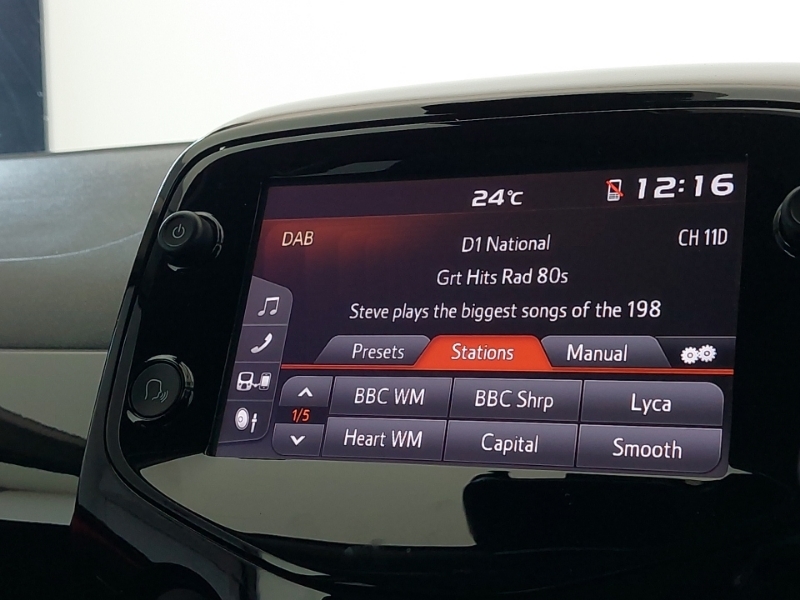 Toyota Aygo Hatchback Silver #11