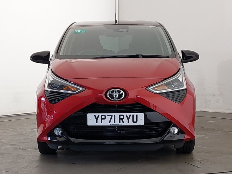 Toyota Aygo Hatchback Silver #14