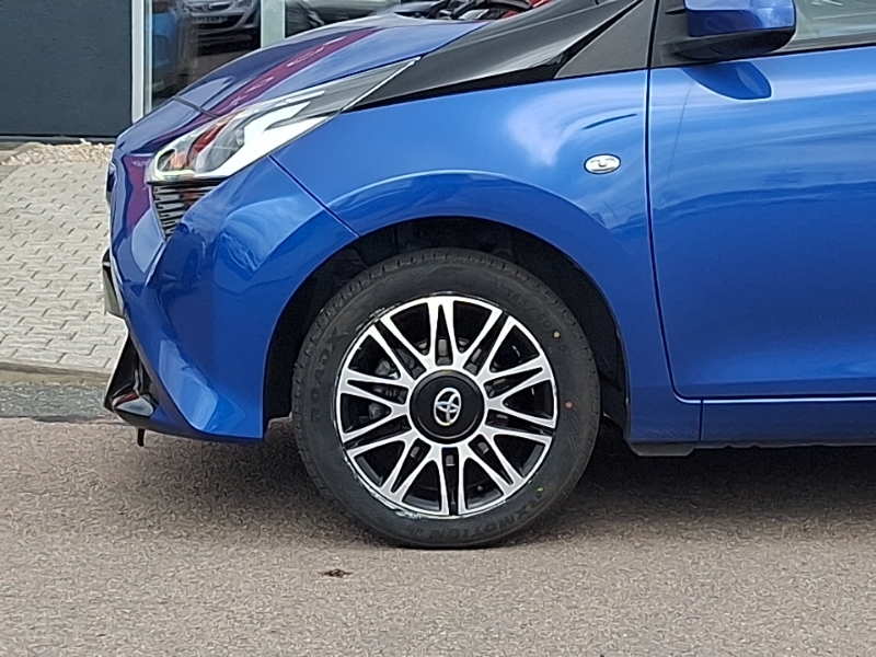 Toyota Aygo Hatchback Grey #19