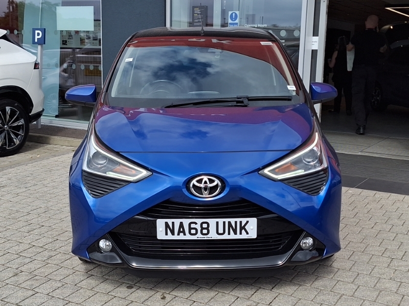 Toyota Aygo Hatchback Grey #14