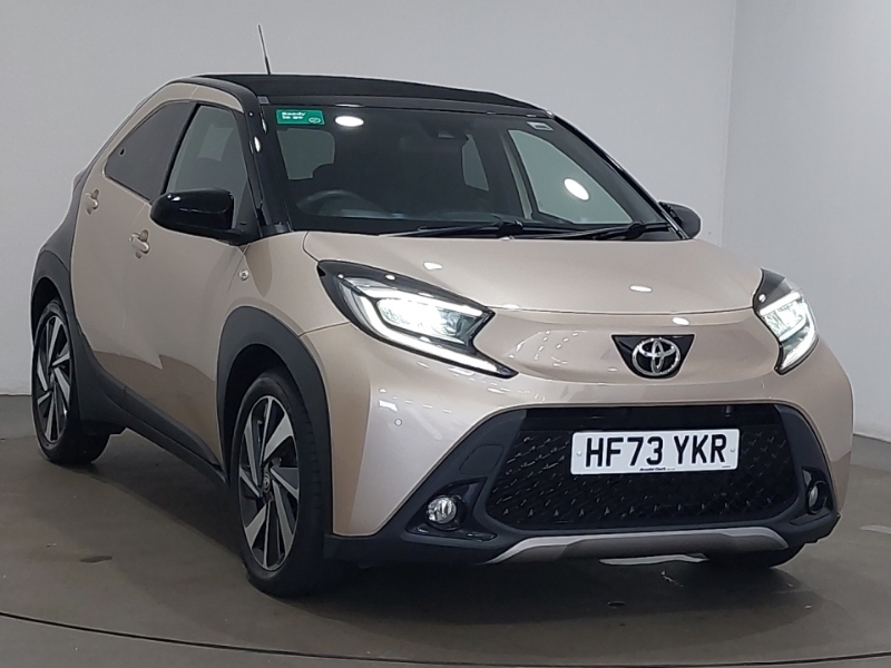 Toyota Aygo X 1.0 Vvt-i Exclusive Beige