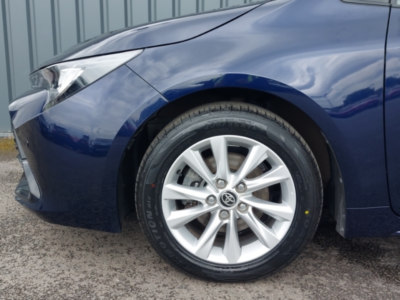 Toyota Corolla Active Silver #19
