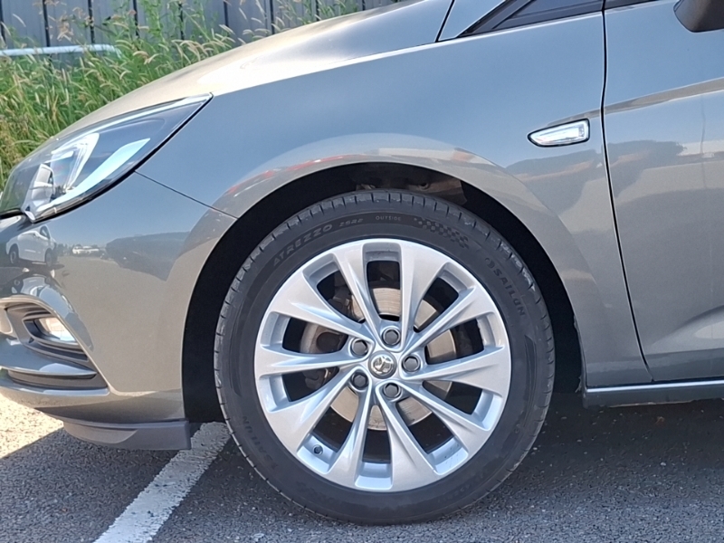Vauxhall Astra Tech Line Nav Silver #19