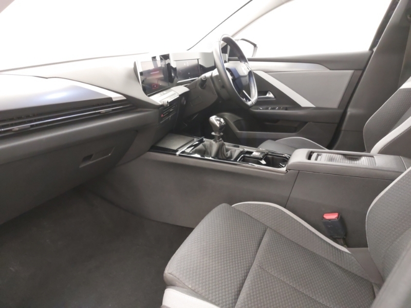 Vauxhall Astra 1.2 Turbo Design Black #5