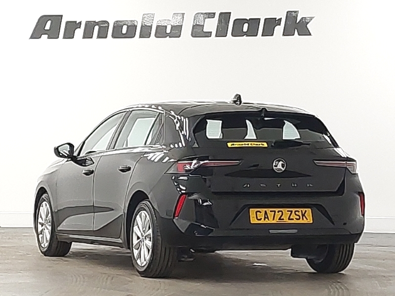 Vauxhall Astra 1.2 Turbo Design Black #2