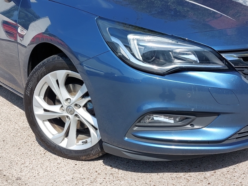 Vauxhall Astra  Red #20