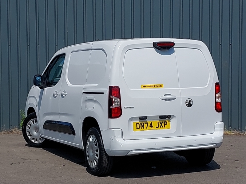 Vauxhall Combo 1.5 Turbo D 100Ps Pro H1 Van White #2