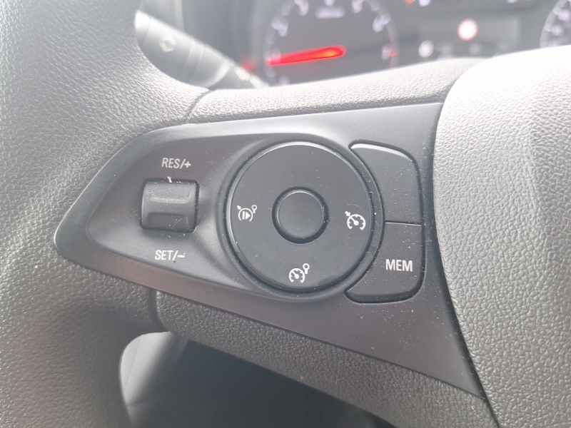 Vauxhall Combo Life 1.5L Null Black #12