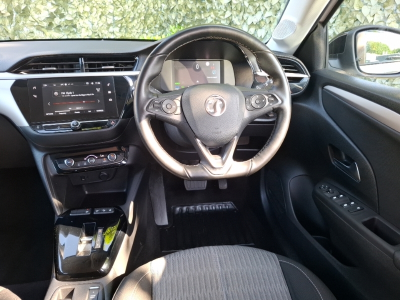 Vauxhall Corsa-e 100Kw Se Premium 50Kwh 11Kwch White #3