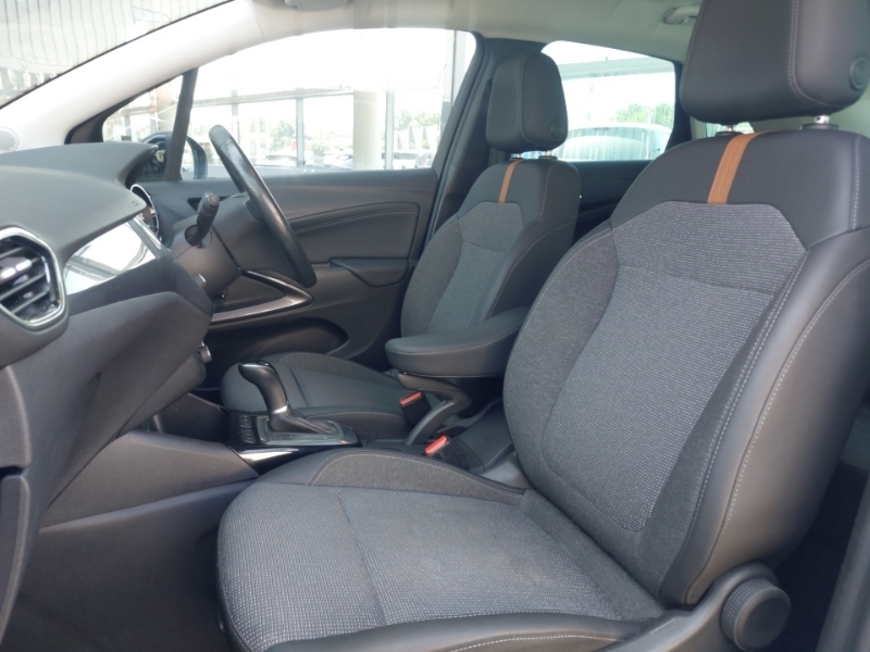 Vauxhall Crossland 1.2 Elite Nav Black #5