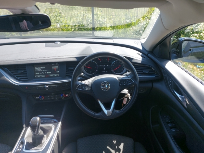 Vauxhall Insignia Hatchback Blue #8