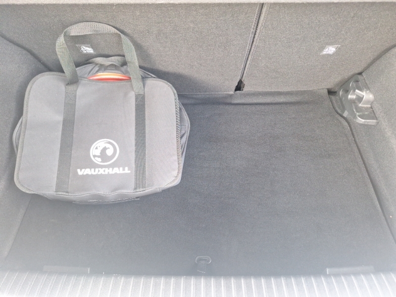 Vauxhall Mokka-e Se Nav Premium Black #18