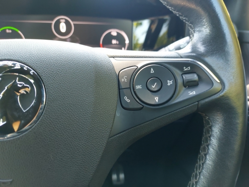 Vauxhall Mokka-e Elite Premium Red #13