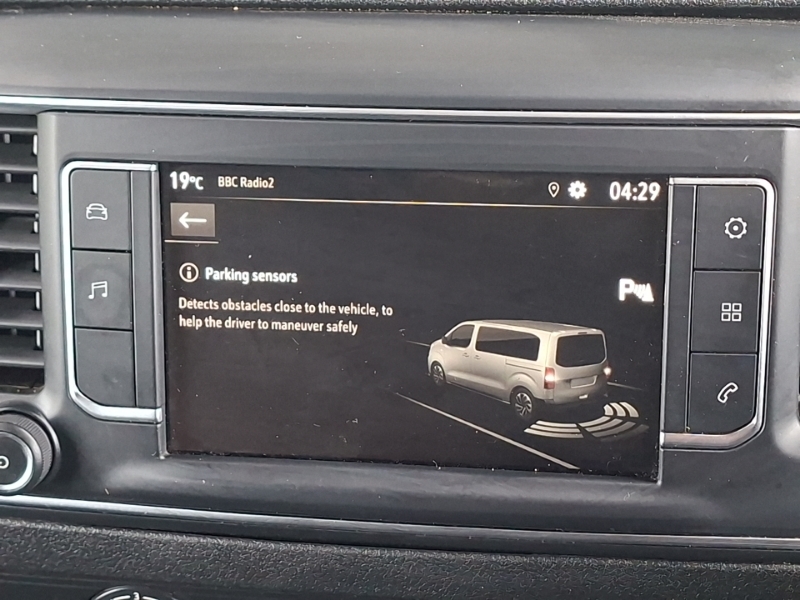 Vauxhall Vivaro Mpv White #15