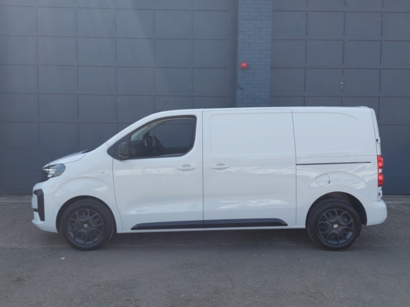 Vauxhall Vivaro 1.5 Turbo D 120 Pro H1 Van DW25UXT White #4
