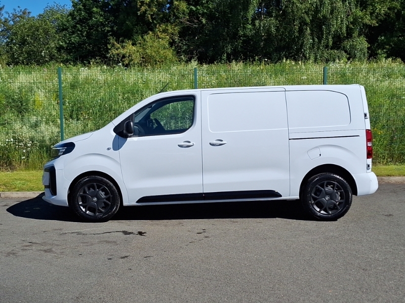 Vauxhall Vivaro 1.5 Turbo D 120 Pro H1 Van White #4