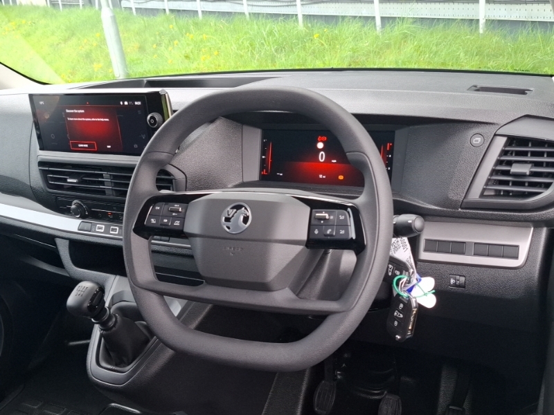 Vauxhall Vivaro Diesel  #7
