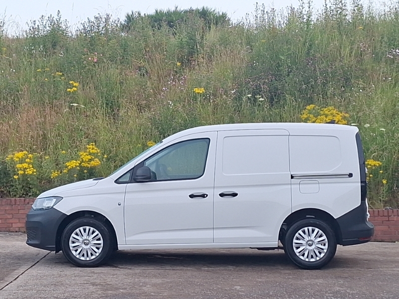 Volkswagen Caddy 2.0 Tdi 102Ps Commerce Van Businesstech Pack White #4