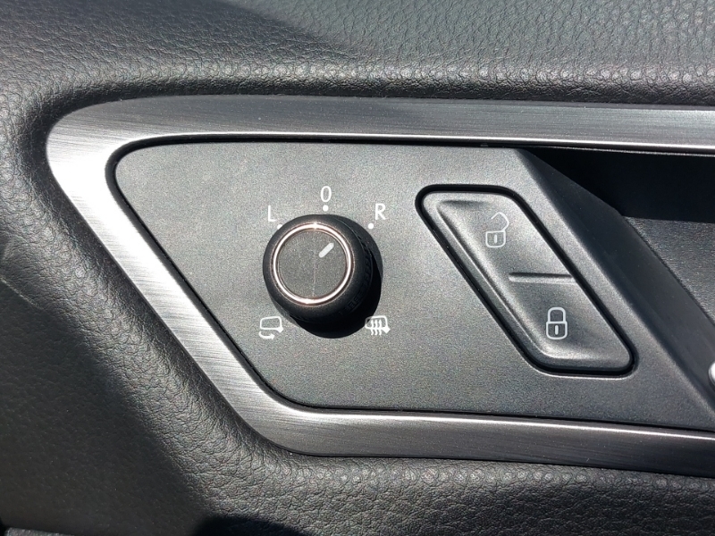 Volkswagen Golf Hatchback Grey #17