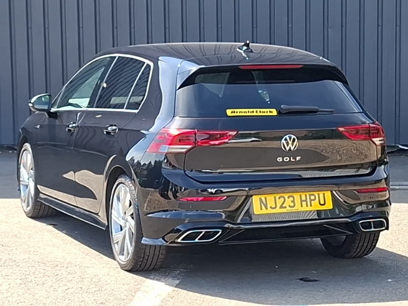 Volkswagen Golf 1.5 Tsi R-line Black #2