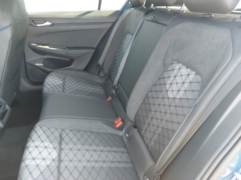 Volkswagen Golf 1.5 Tsi 150 Black Edition Blue #5