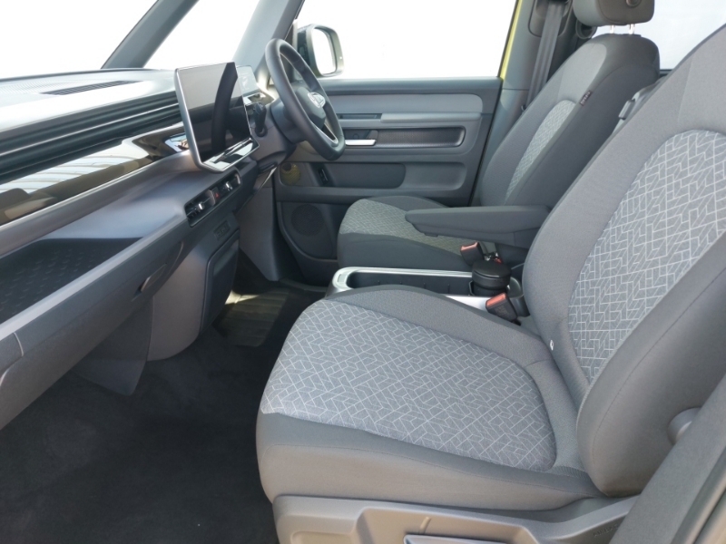 Volkswagen ID.Buzz 210Kw Life Pro 79Kwh Yellow #5