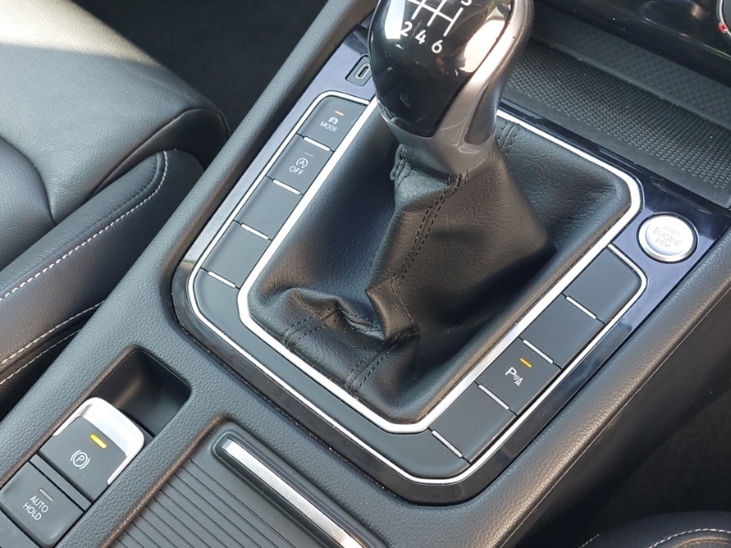 Volkswagen Passat  Grey #17