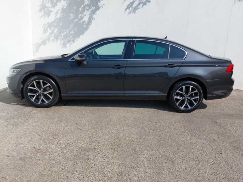 Volkswagen Passat 2.0 Tdi Evo Scr Sel Grey #4