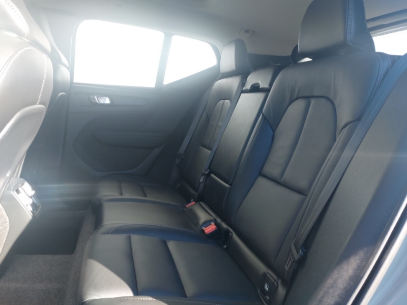 Volvo XC40 2.0 B3p Ultra Dark Grey #6