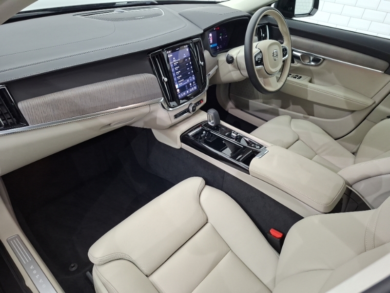 Volvo V90 2.0 T6 350 Phev Plus Dark Awd Grey #5