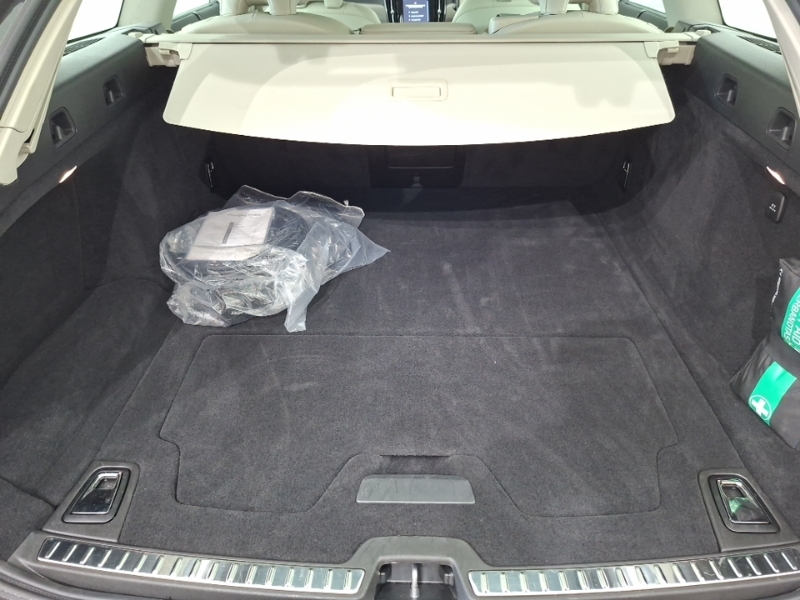 Volvo V90 2.0 T6 350 Phev Plus Dark Awd Silver #18