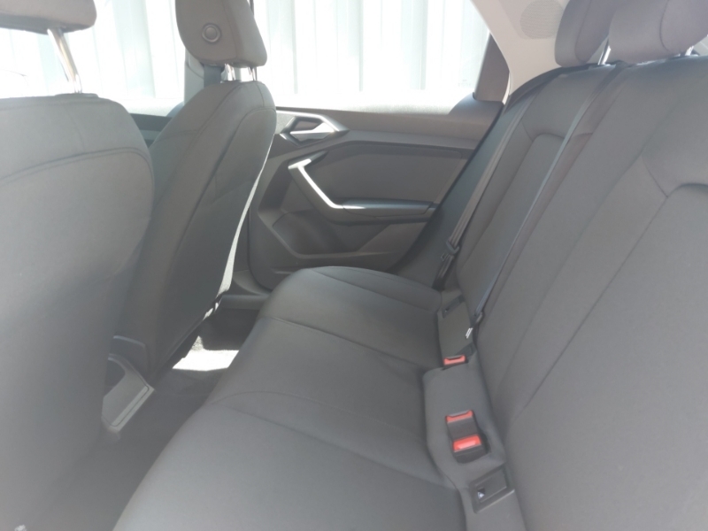 Audi A1 25 Tfsi Technik White #6