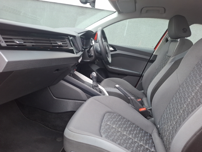 Audi A1 25 Tfsi Sport S Tronic Red #5