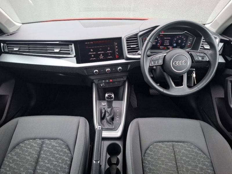 Audi A1 25 Tfsi Sport S Tronic Red #3
