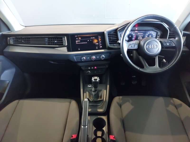 Audi A1 25 Tfsi Technik Yellow #2