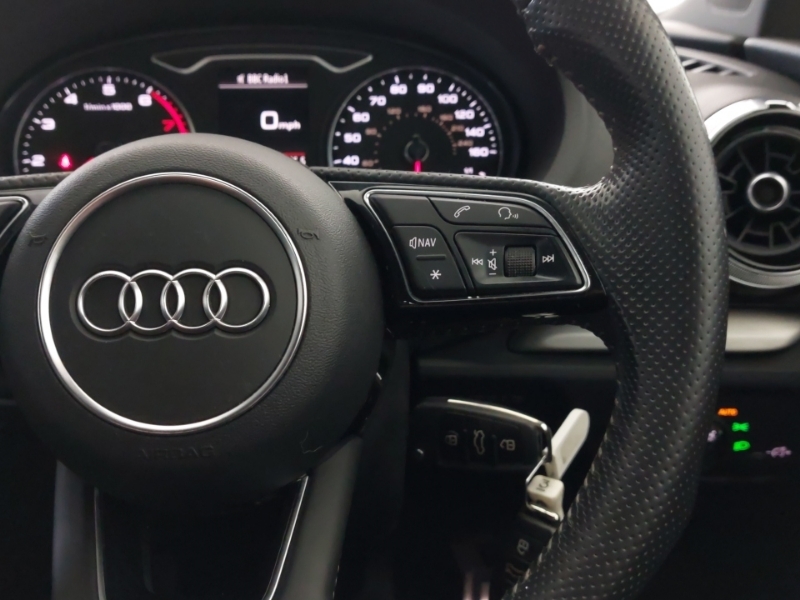 Audi A3 1.6 Tdi 116 Sport Black #13