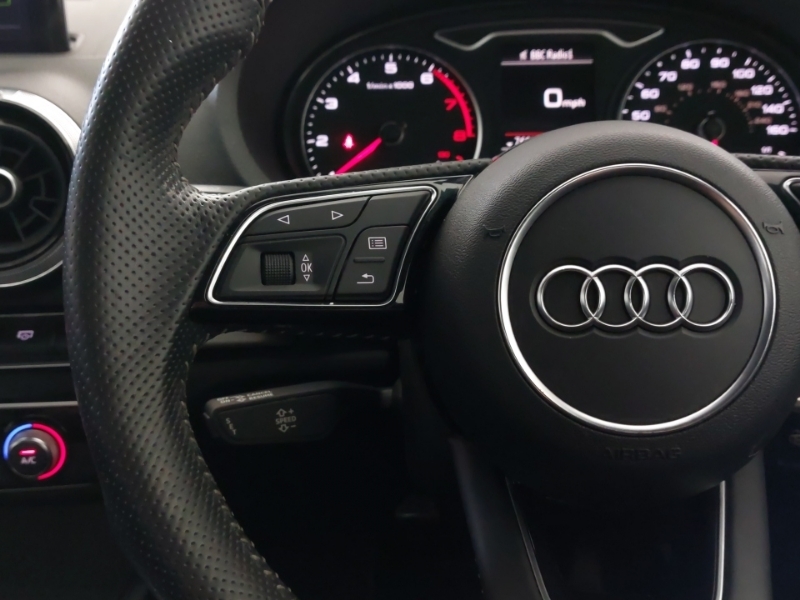 Audi A3 1.6 Tdi 116 Sport Black #12