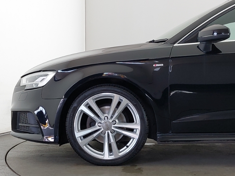 Audi A3 1.6 Tdi 116 Sport Black #19
