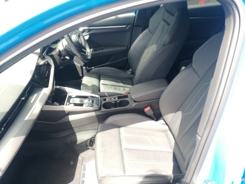 Audi A3 30 Tfsi S Line S Tronic Blue #4