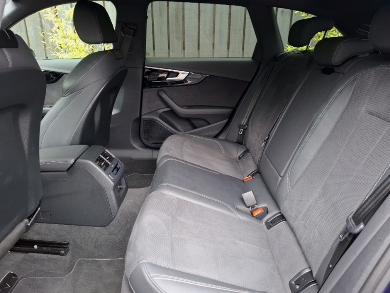 Audi A4 40 Tdi 204 Quattro Black Edition S Tronic Blue #6