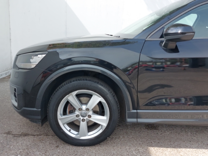 Audi Q2 35 Tdi Quattro Black Ed S Tronic Tech Pack Red #19