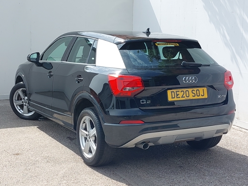 Audi Q2 30 Tdi Sport Black #2