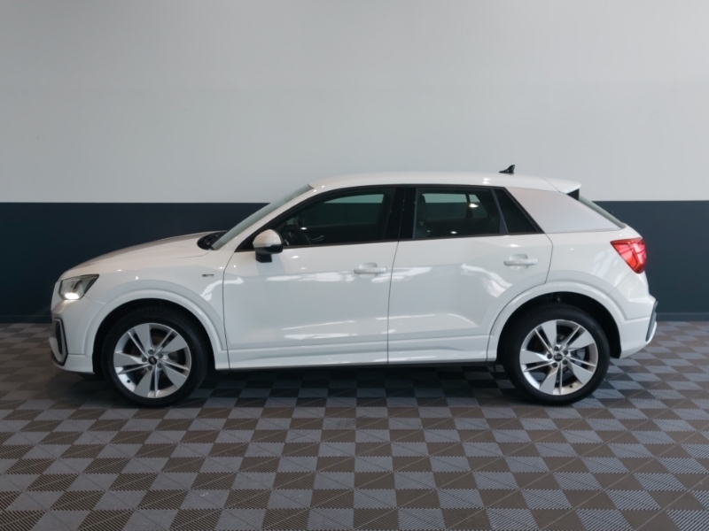 Audi Q2 35 Tfsi S Line S Tronic White #4