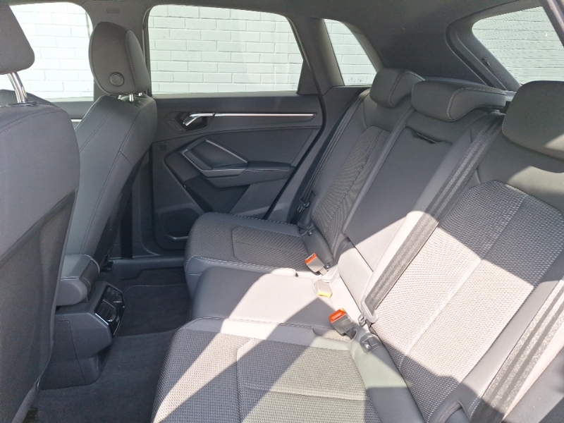 Audi Q3 35 Tfsi Black Edition Grey #6