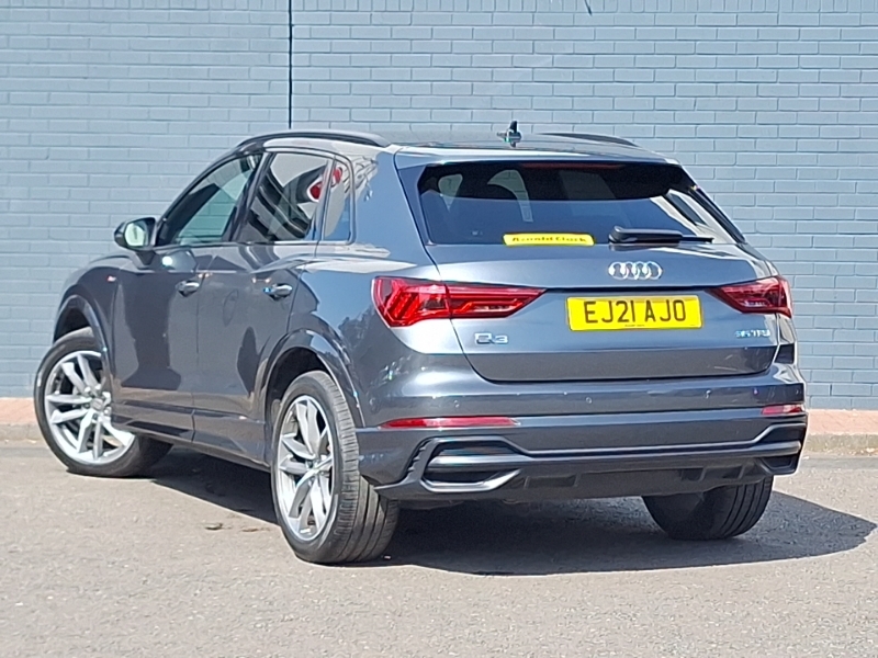 Audi Q3 35 Tfsi Black Edition Grey #2