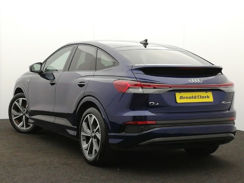 Audi Q4 E Tron 150Kw 40 82.77Kwh Edition 1 Blue #2
