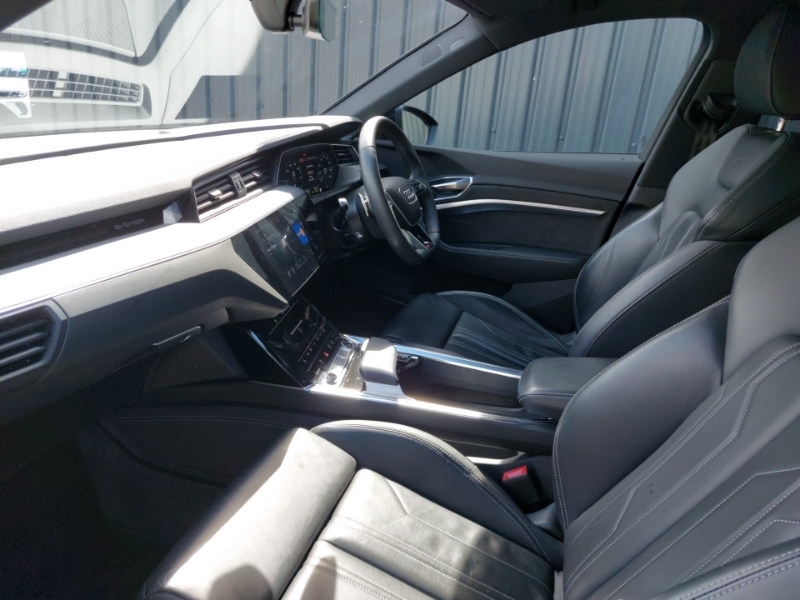 Audi Q8 e tron 250Kw 50 Quattro 95Kwh Black Ed Tech Grey #5