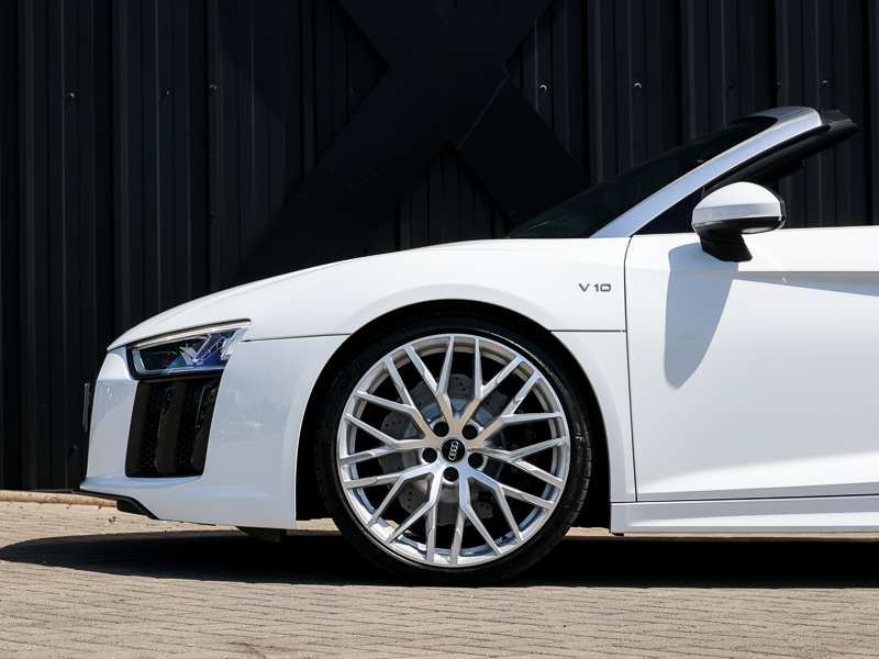 Audi R8 5.2 Spyder V10 Quattro 533 Bhp Blue #20