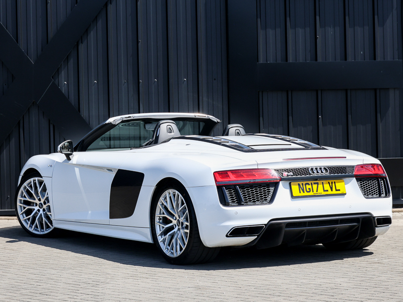 Audi R8 5.2 Fsi V10 Quattro S Tronic White #2